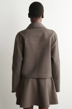 ABGERUNDETE JACKE AUS JERSEY