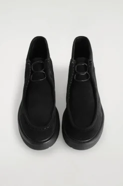 ANKLE BOOTS AUS VELOURSLEDER MIT SCHNÜRUNG