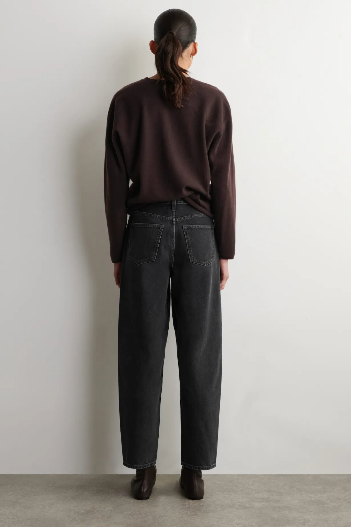 ARCH SCHMAL ZULAUFENDE JEANS