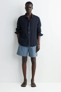 BADESHORTS AUS NYLON MIT KORDELZUGBUND