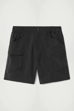BADESHORTS IM UTILITY-STIL