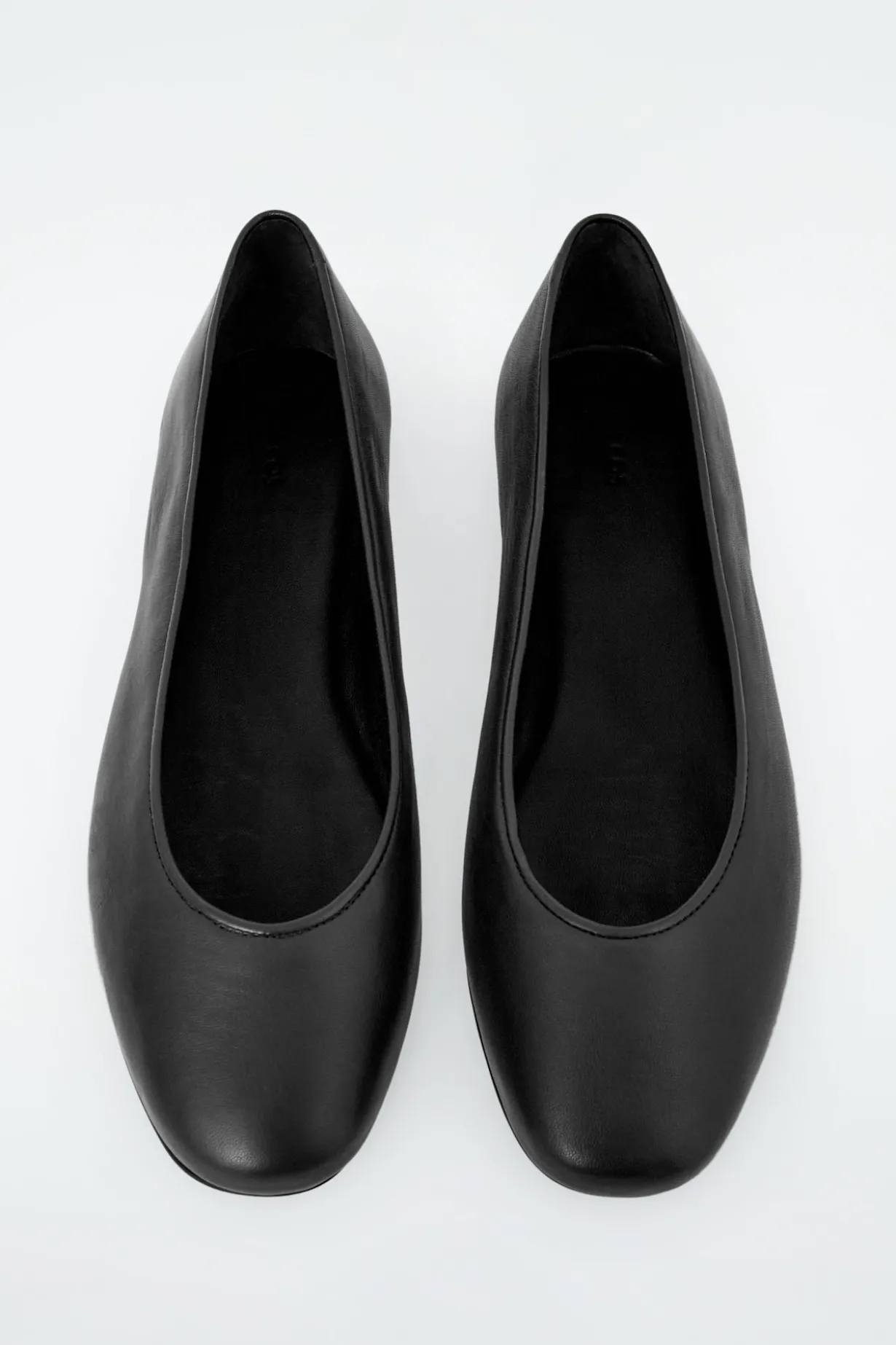 BALLERINAS AUS LEDER