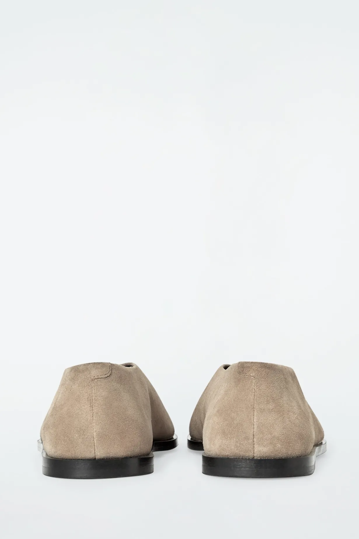 BALLERINAS AUS VELOURSLEDER