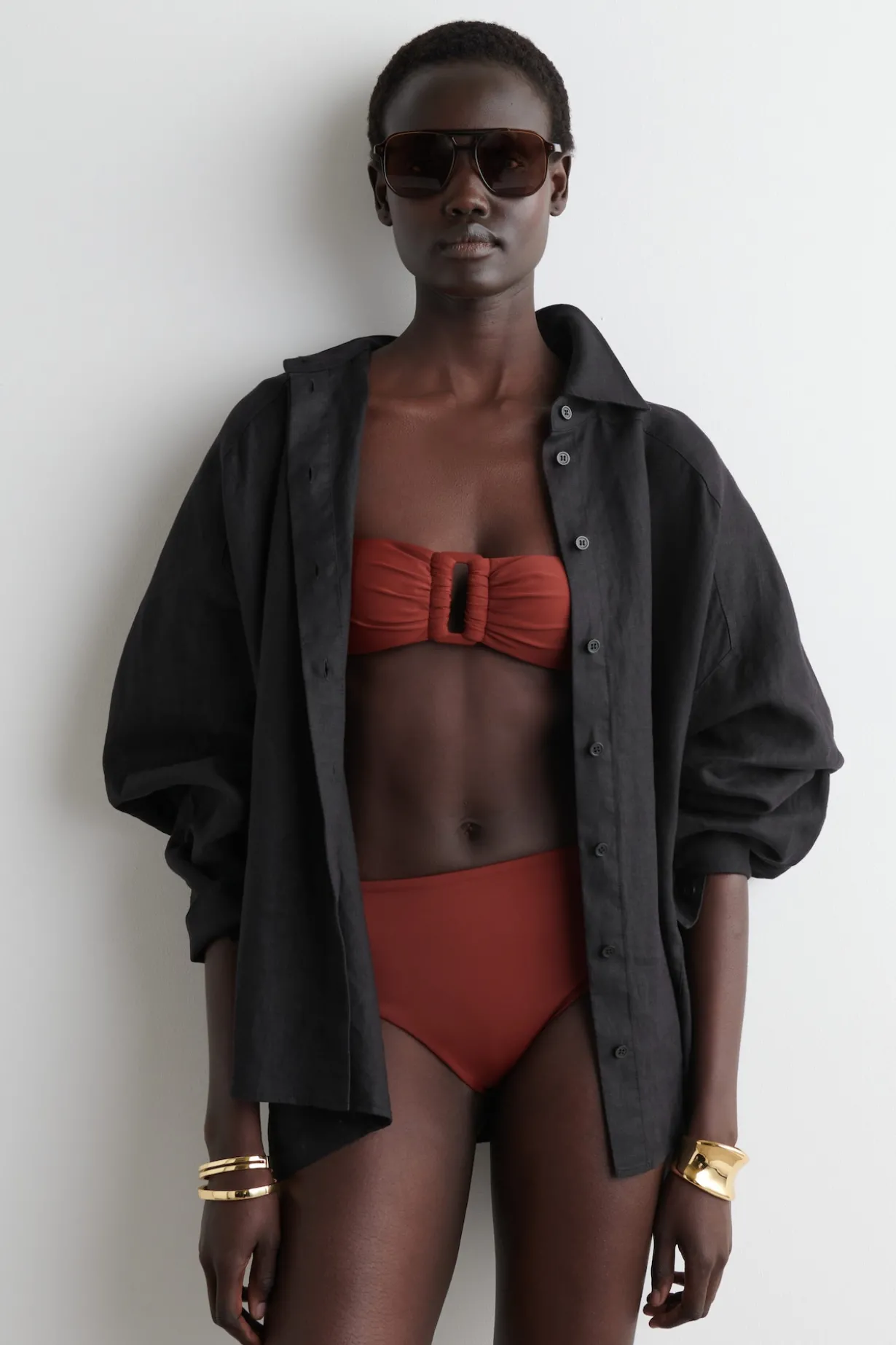 BANDEAU-BIKINIOBERTEIL MIT RAFFUNG