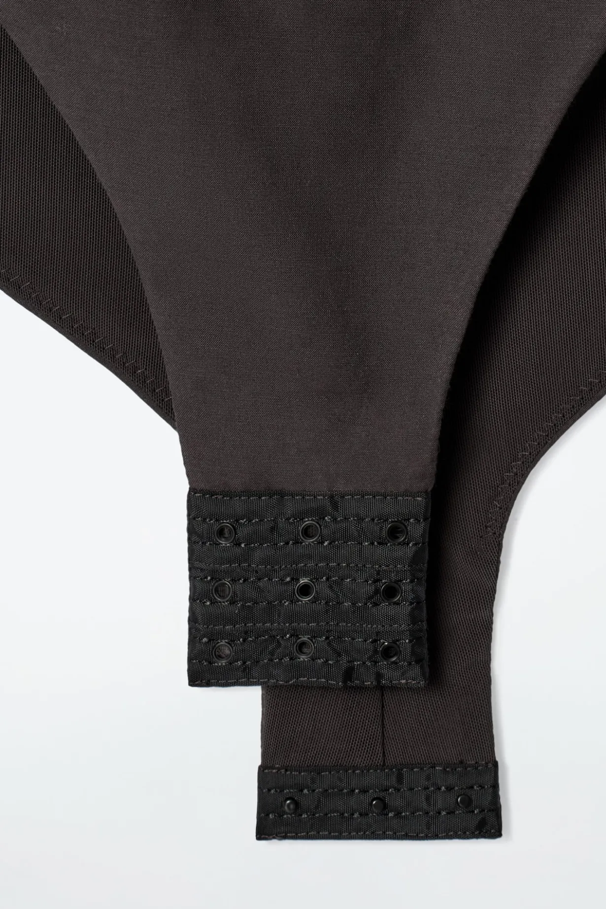 BANDEAU-BODY IN KORSETT-OPTIK