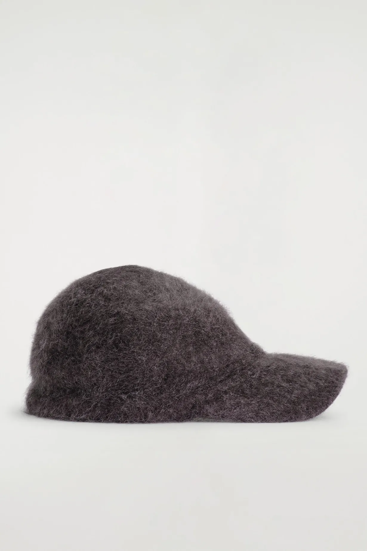 BASECAP AUS GEBÜRSTETEM KASCHMIR