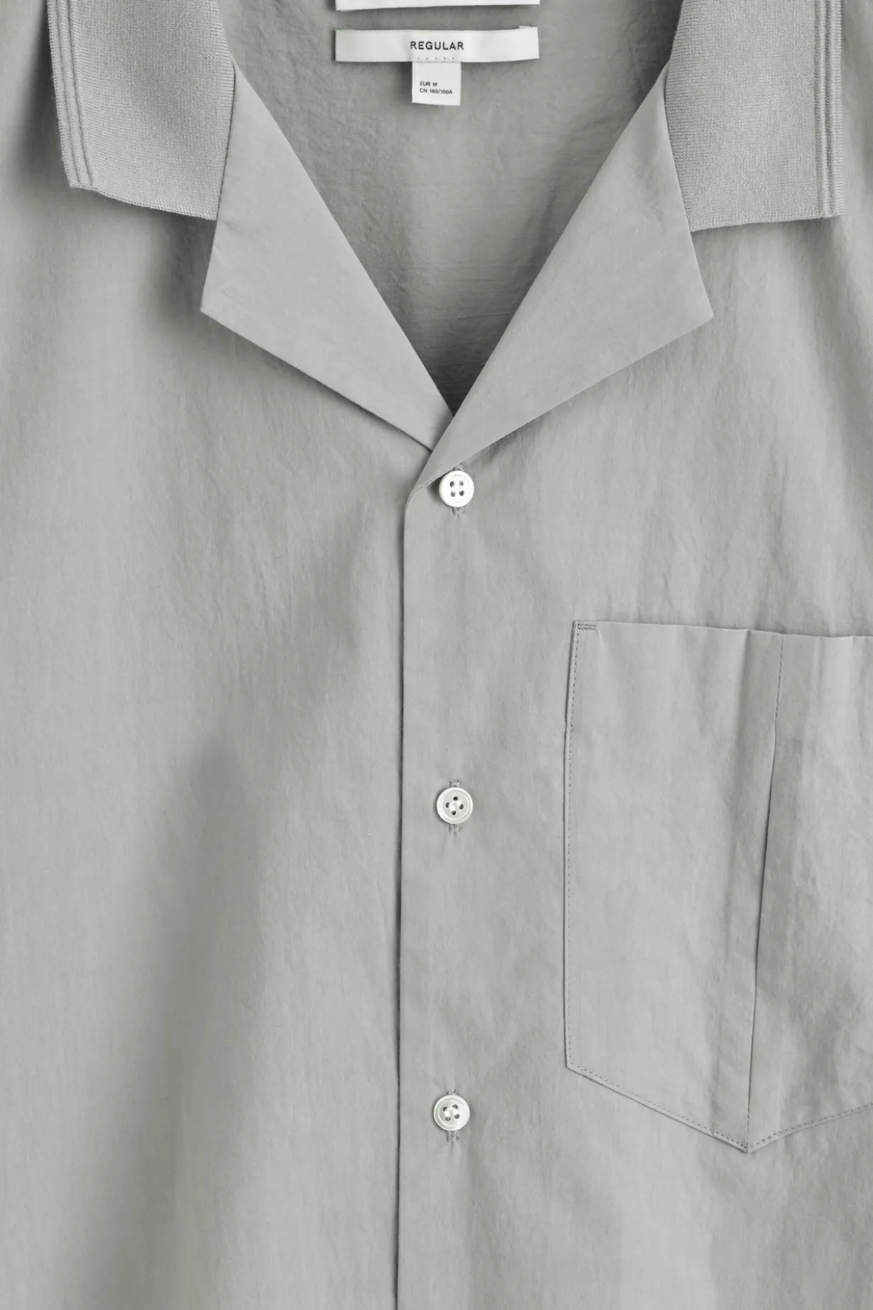 BAUMWOLLBLUSE MIT REVERS-KRAGEN