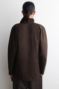 BAUMWOLLBLUSE MIT SCHALKRAGEN
