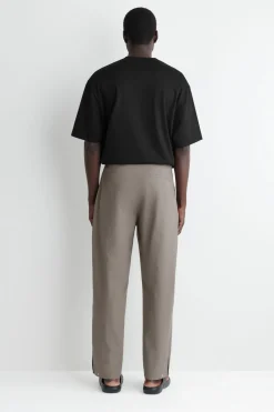 BAUMWOLLHOSE MIT BARREL-BEIN