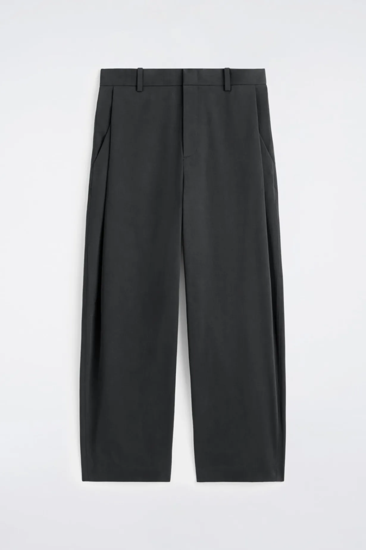 BAUMWOLLHOSE MIT WEITEM BEIN UND FALTEN