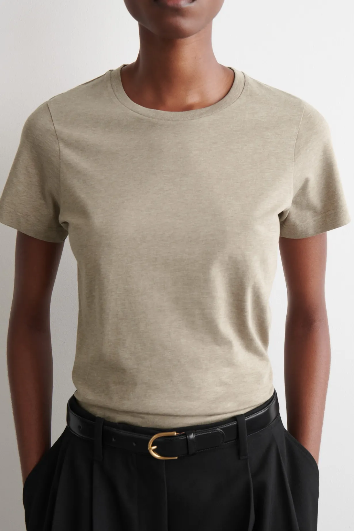 BAUMWOLL-T-SHIRT MIT RUNDHALSAUSSCHNITT