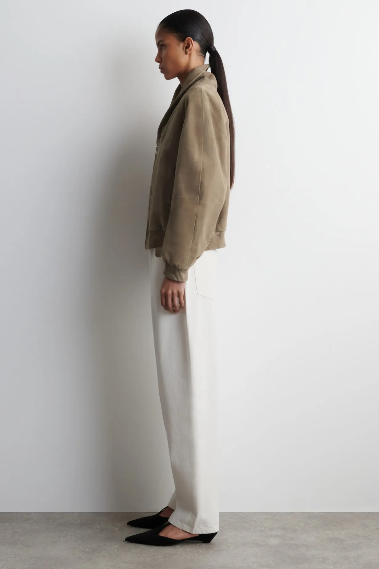 BAY JEANS MIT BARREL-BEIN