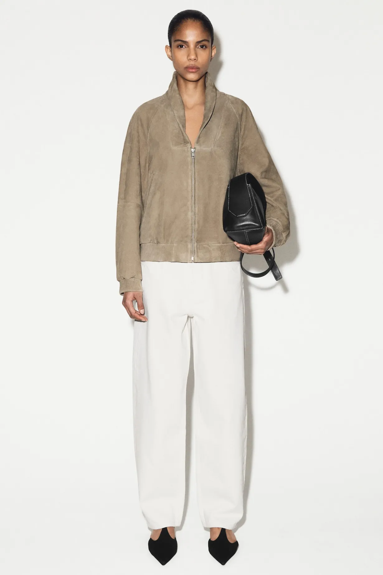 BAY JEANS MIT BARREL-BEIN