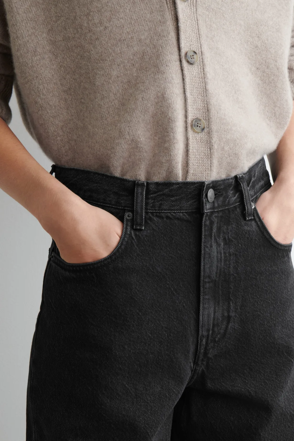 BAY JEANS MIT BARREL-BEIN