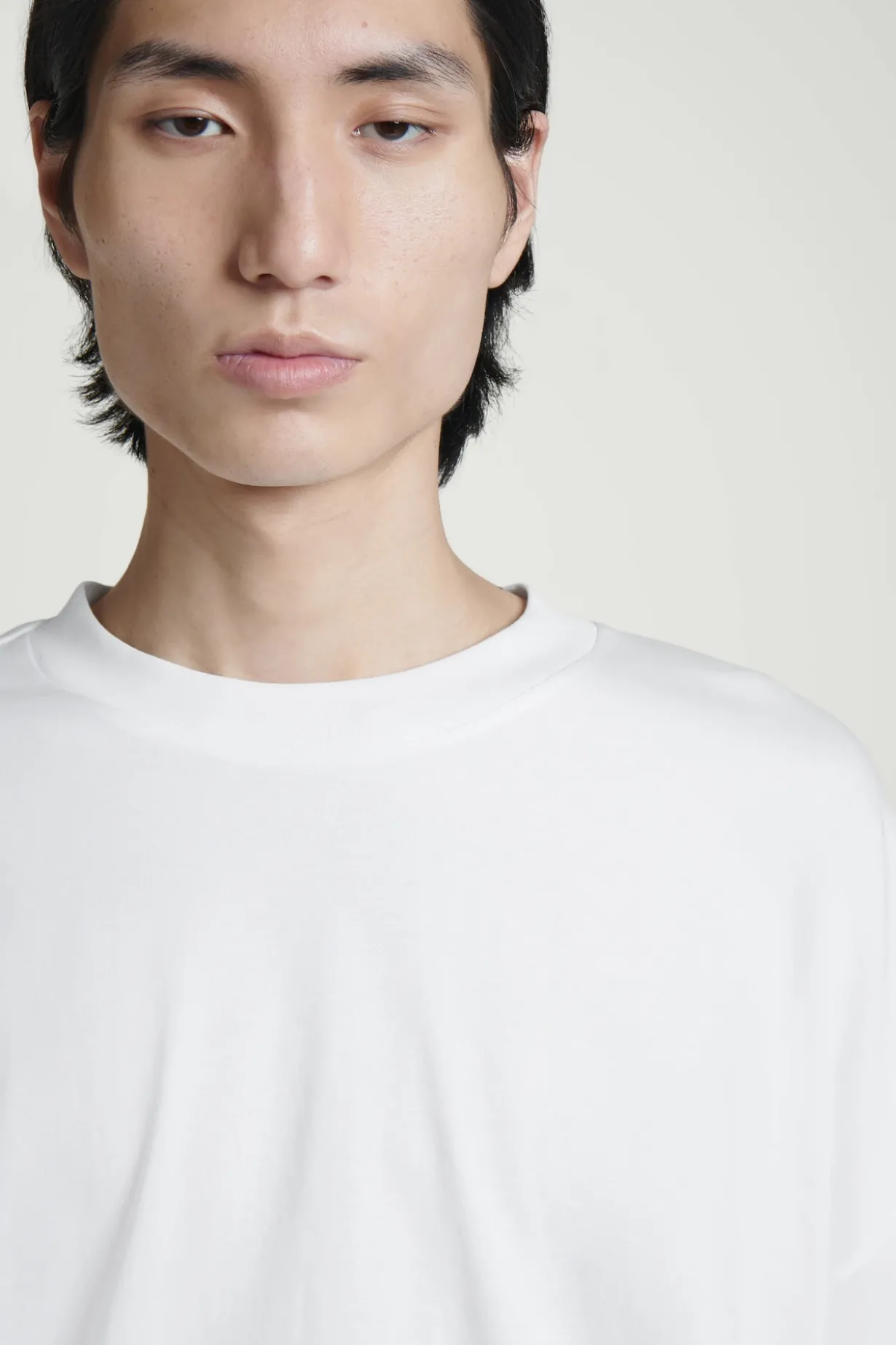 BESONDERS WEITES OVERSIZED-T-SHIRT AUS BAUMWOLLE