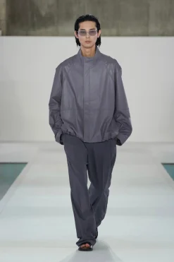 BLOUSONJACKE AUS LEDER
