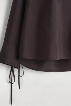 BLUSE AUS MODAL MIT BREITEM KRAGEN