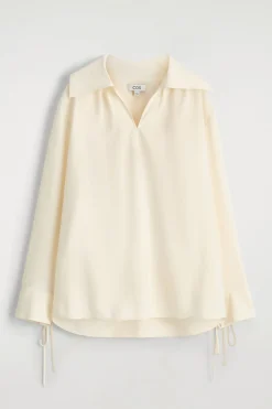 BLUSE AUS MODAL MIT BREITEM KRAGEN