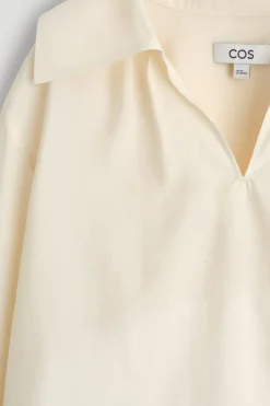 BLUSE AUS MODAL MIT BREITEM KRAGEN
