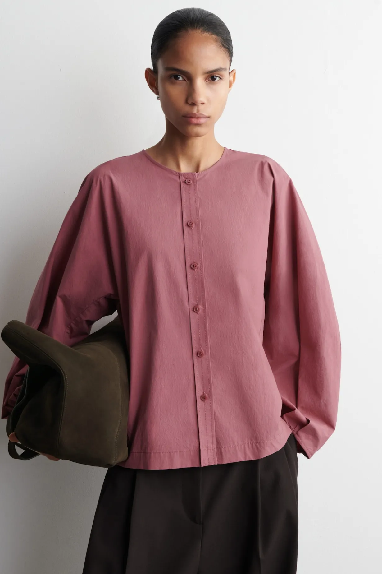 BLUSE AUS PIMA-BAUMWOLLE MIT FALTEN