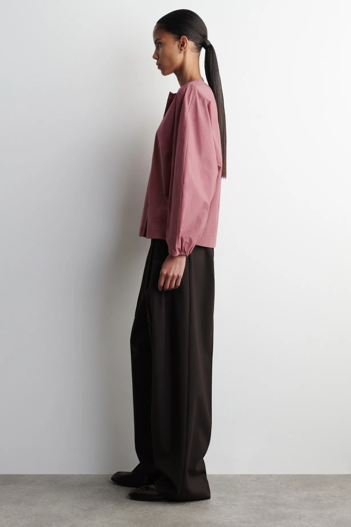 BLUSE AUS PIMA-BAUMWOLLE MIT FALTEN
