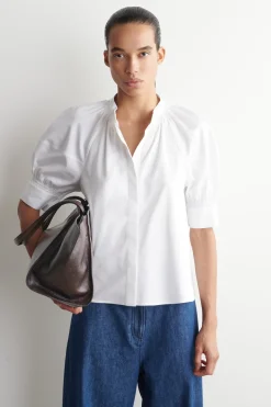 BLUSE MIT GESMOKTEN PUFFÄRMELN