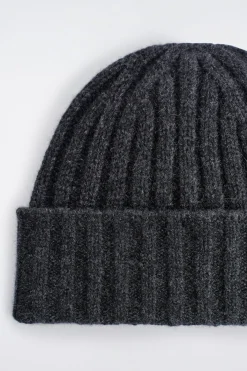 BREIT GERIPPTE STRICK-BEANIE AUS KASCHMIR