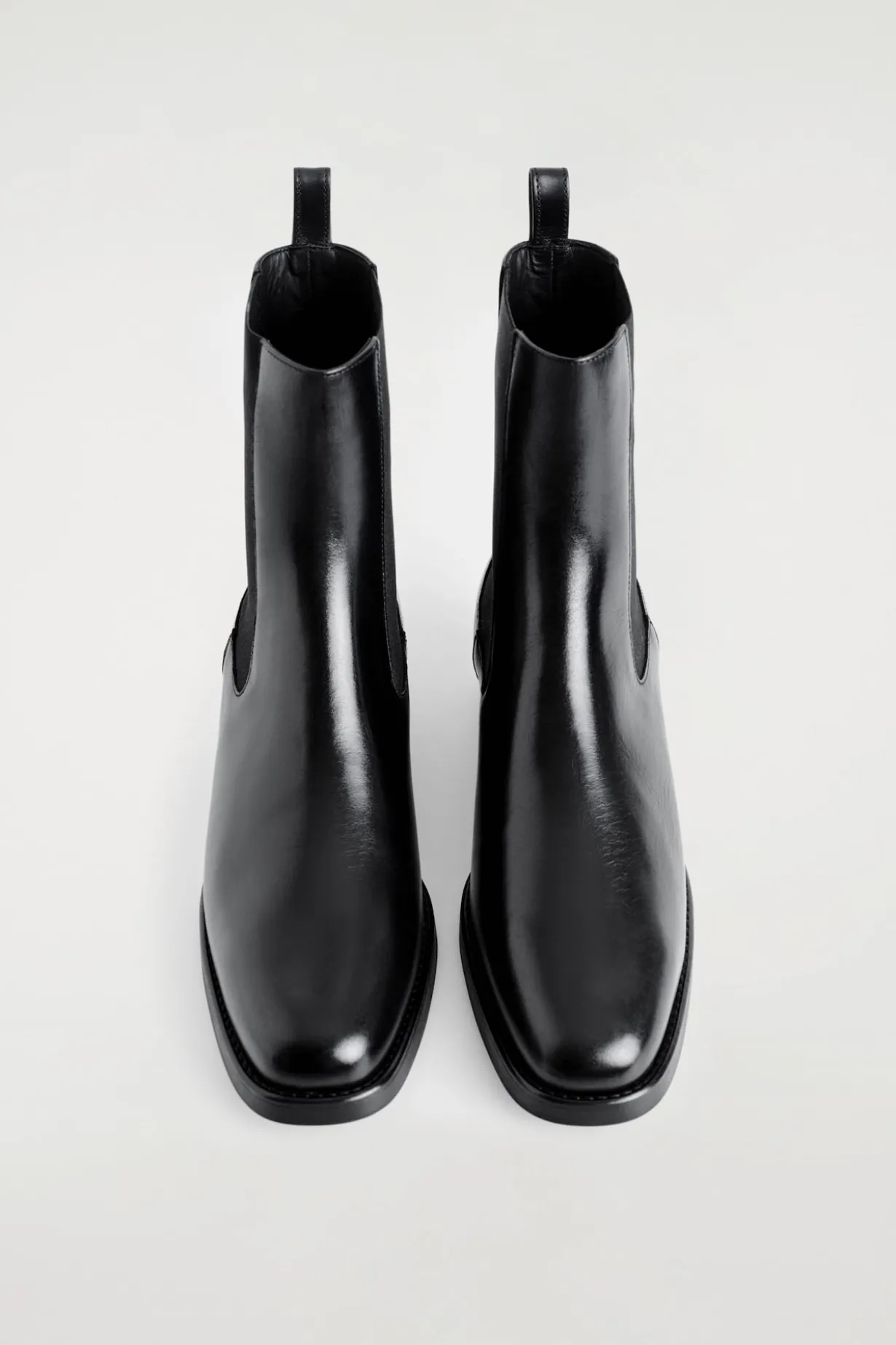 CHELSEA-BOOTS AUS LEDER