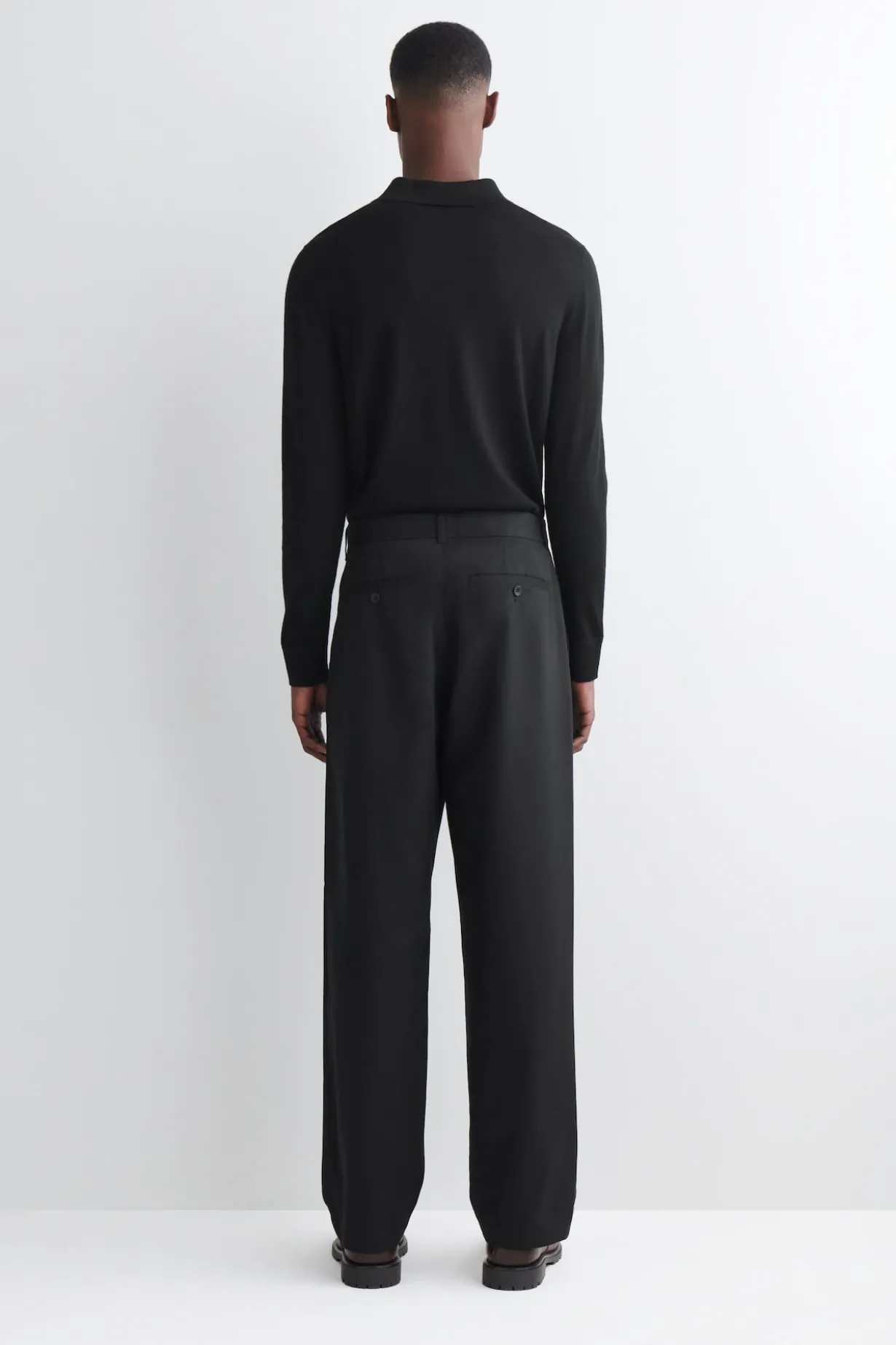 CHINOHOSE AUS BAUMWOLLE MIT GERADEM BEIN