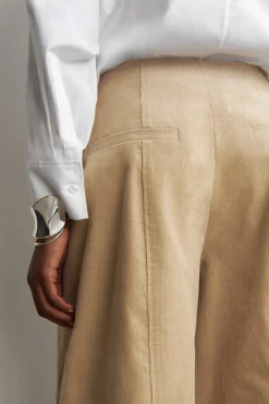 CORDHOSE MIT BARREL-BEIN