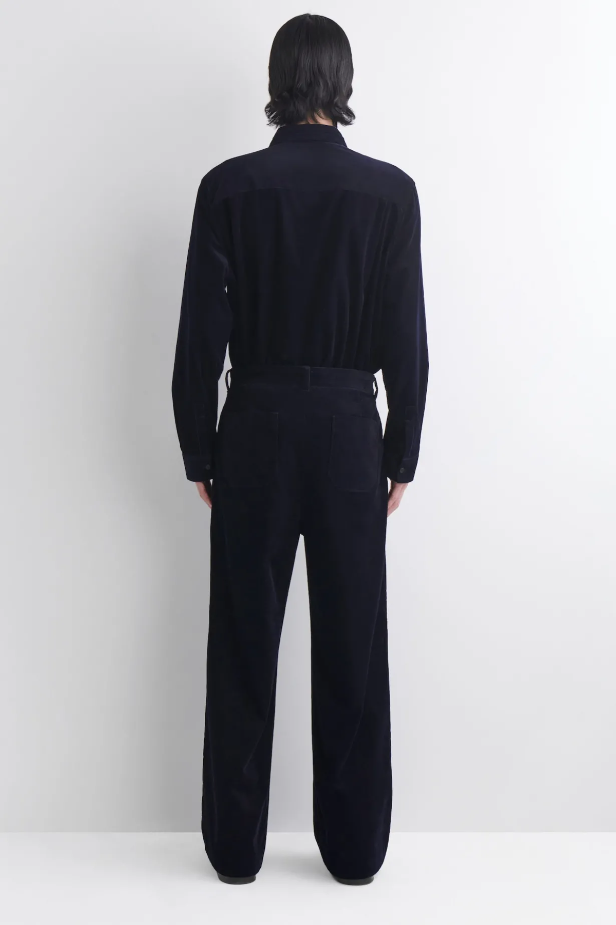 CORDHOSE MIT WEITEM BEIN