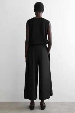 CULOTTES AUS MERINOWOLL-MIX MIT FALTEN