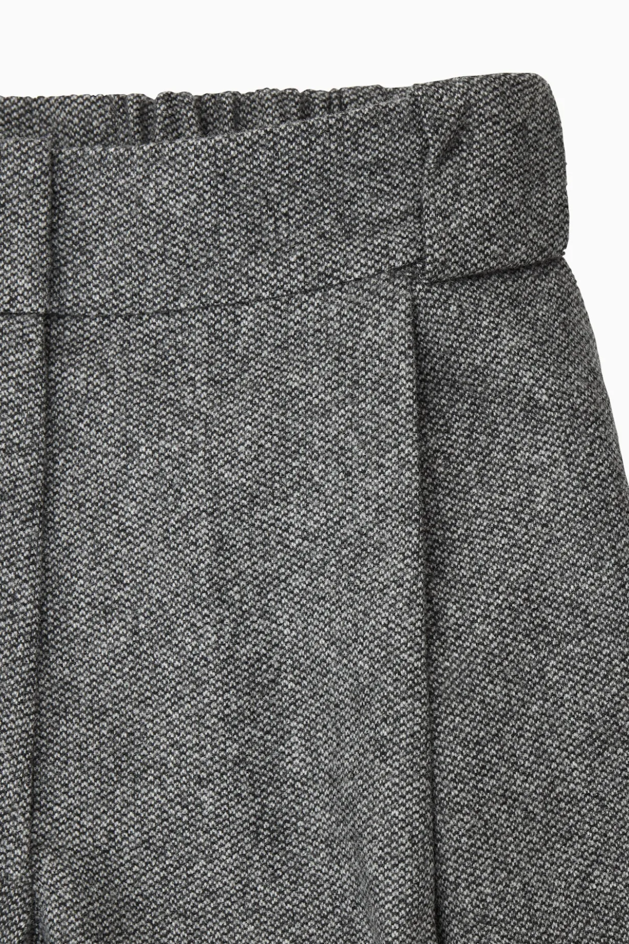 CULOTTES AUS WOLLFLANELL MIT WEITEM BEIN
