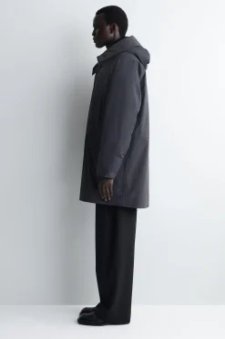 DAUNENPARKA MIT KAPUZE
