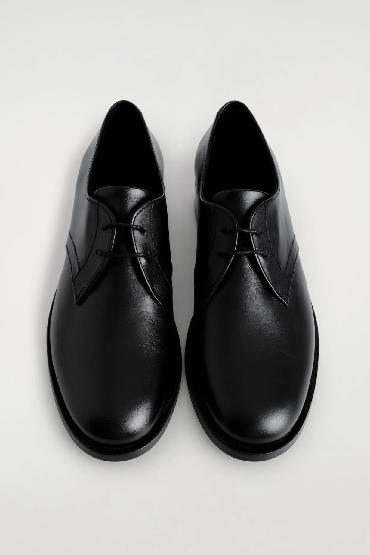 DERBY SCHUHE AUS LEDER