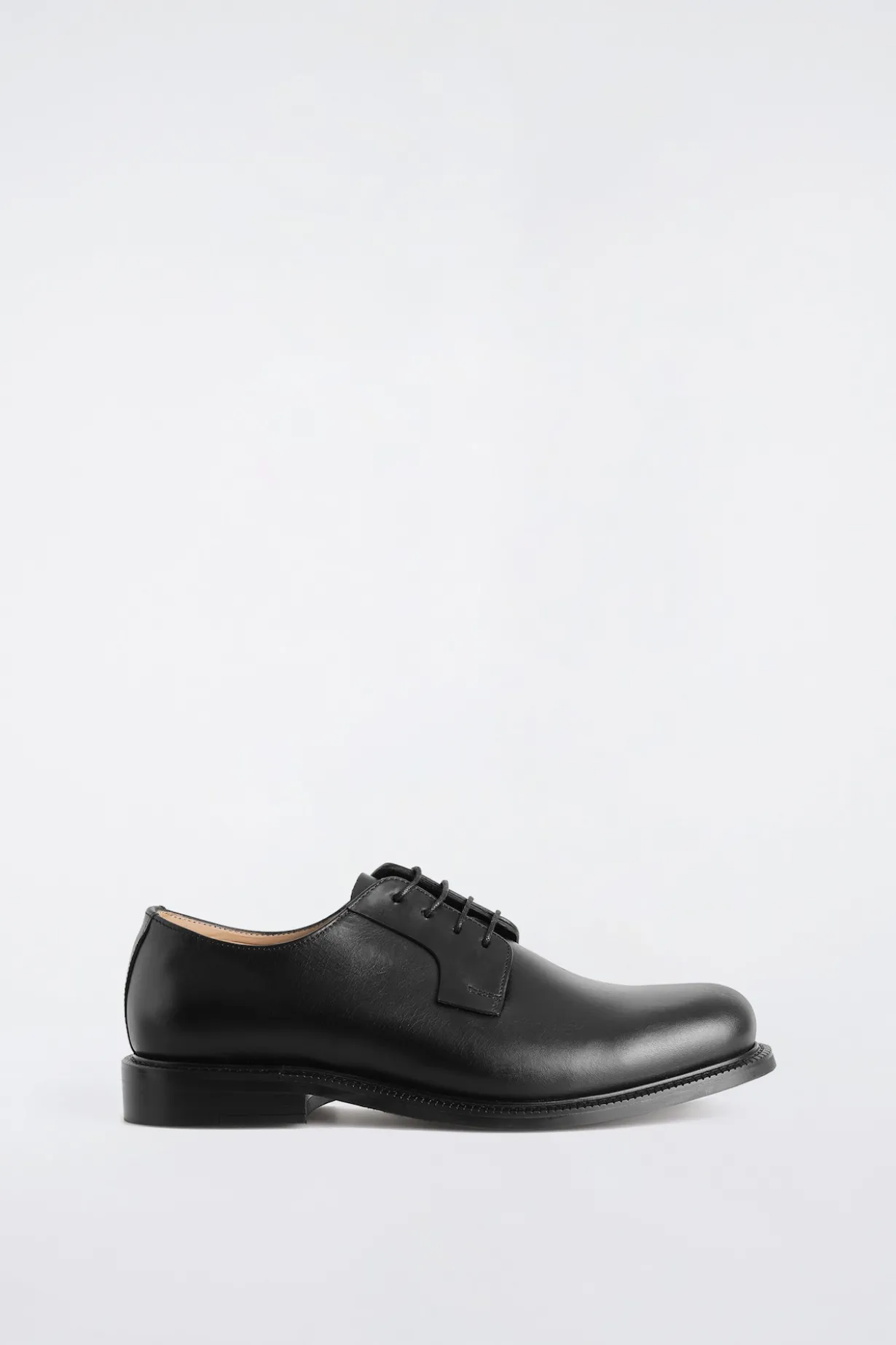 DERBY SCHUHE AUS LEDER