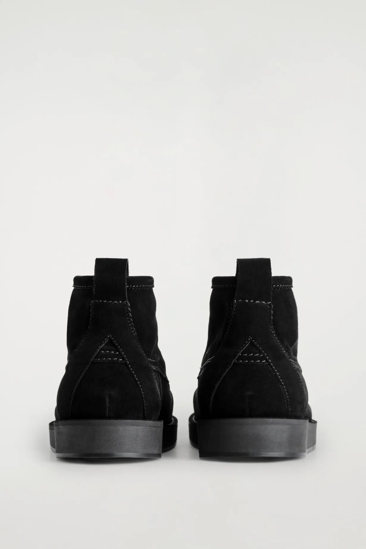 DESERT BOOTS AUS VELOURSLEDER