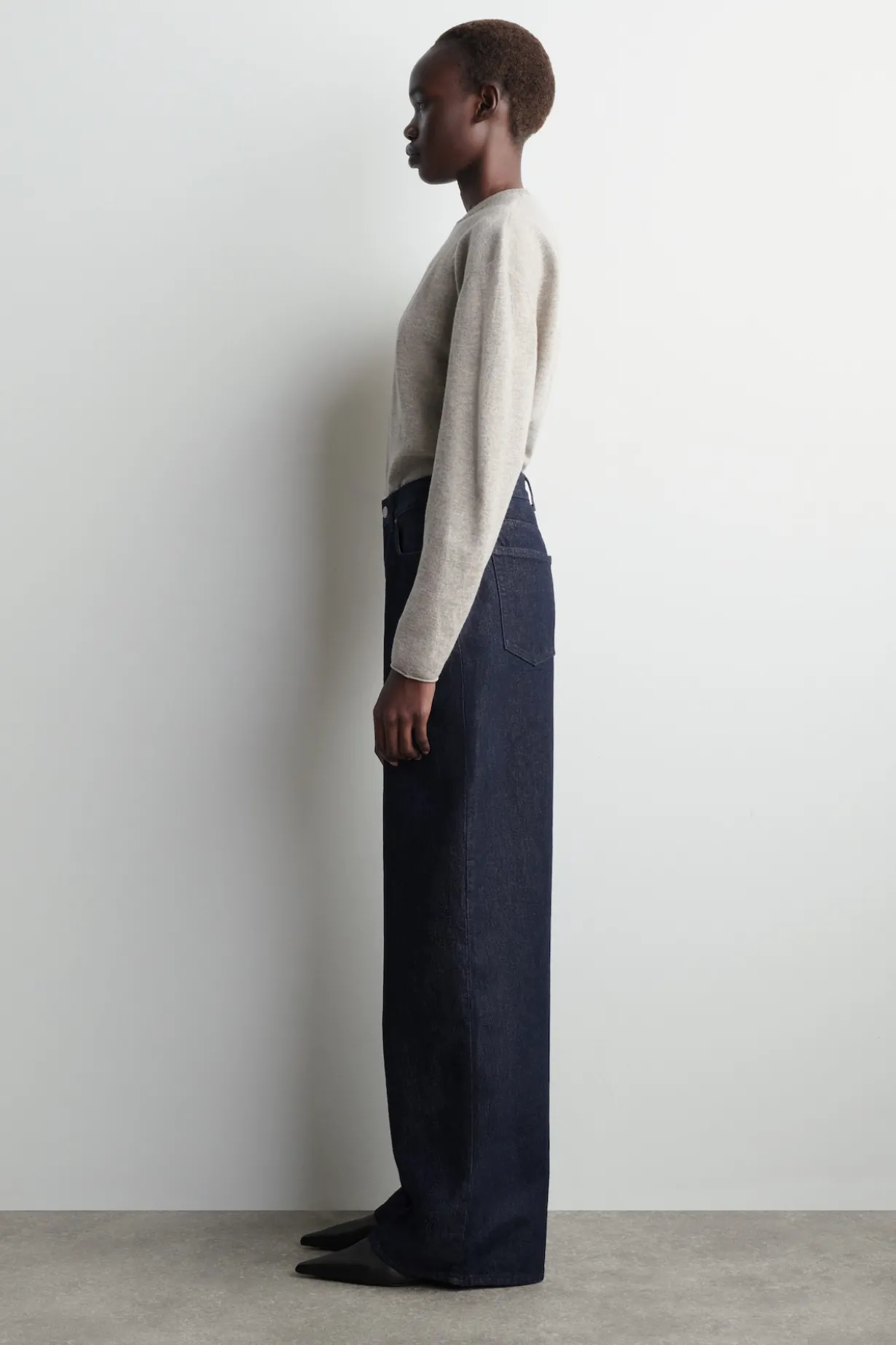 DIAL JEANS MIT WEITEM BEIN