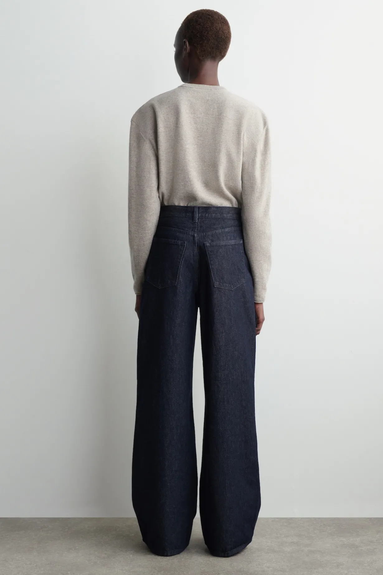 DIAL JEANS MIT WEITEM BEIN