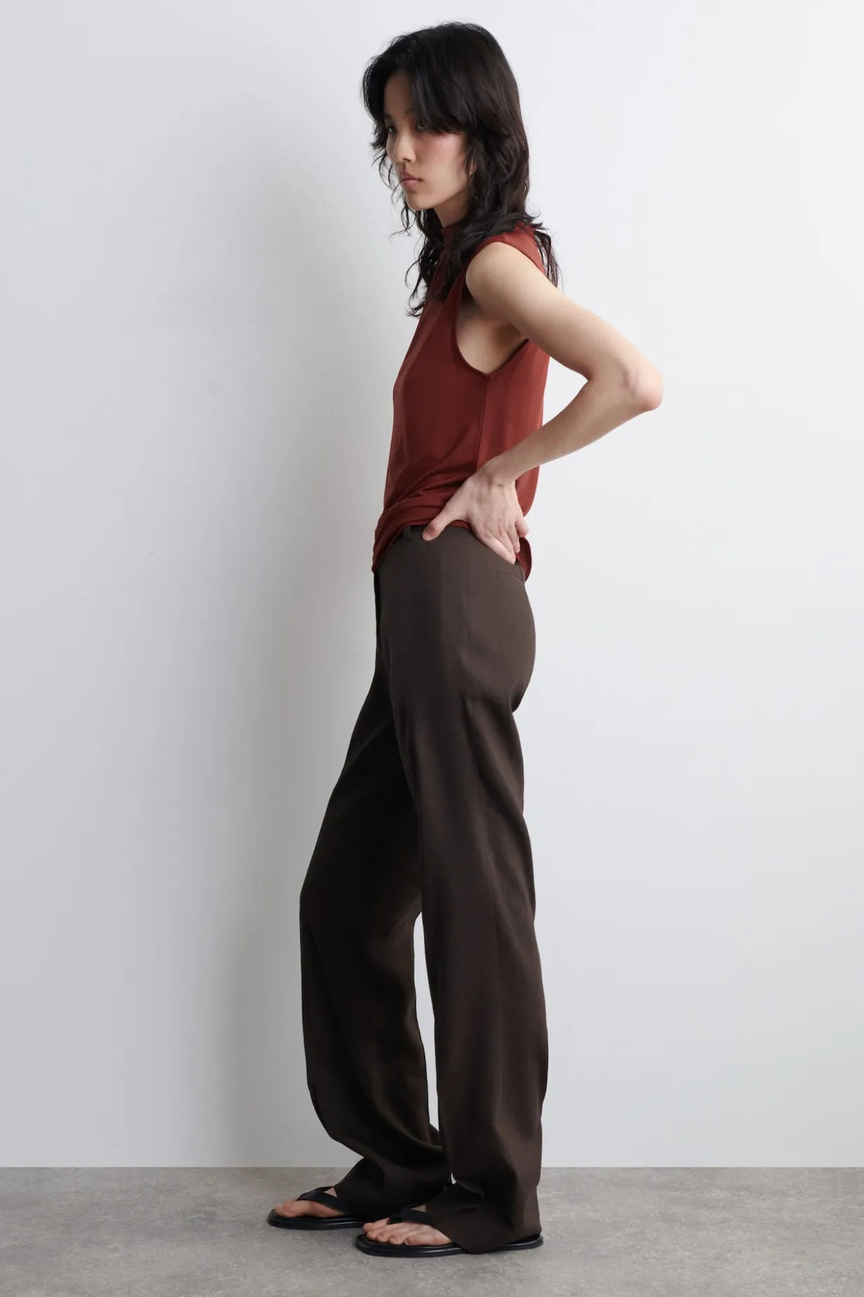 DRAPIERTES TANKTOP MIT ROLLKRAGEN