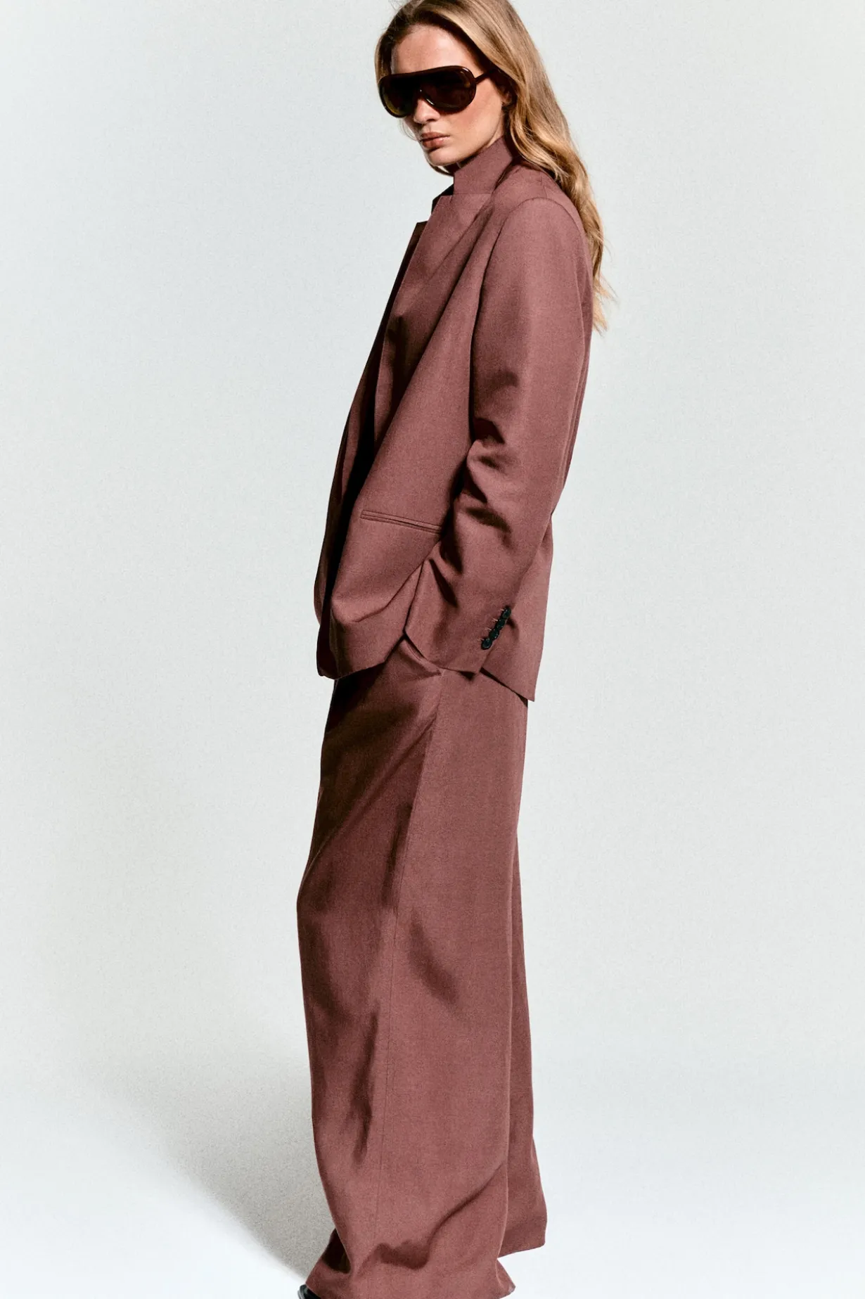 EINREIHIGER BLAZER AUS LEINEN-MIX