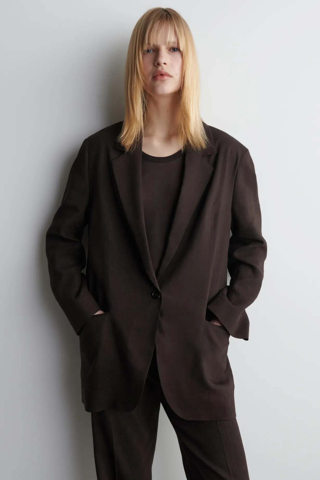 EINREIHIGER BLAZER AUS LEINEN