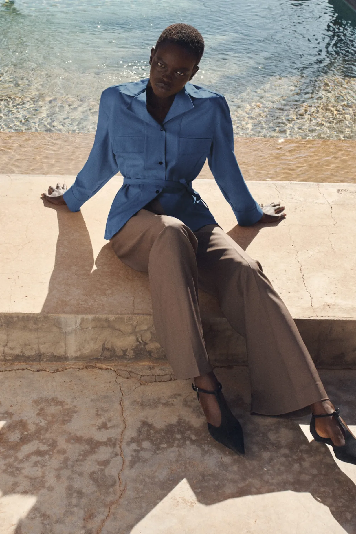 ELEGANTE BOOTCUT-HOSE AUS WOLL-TWILL
