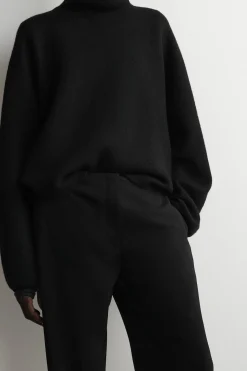 ELEGANTE HOSE MIT GERADEM BEIN