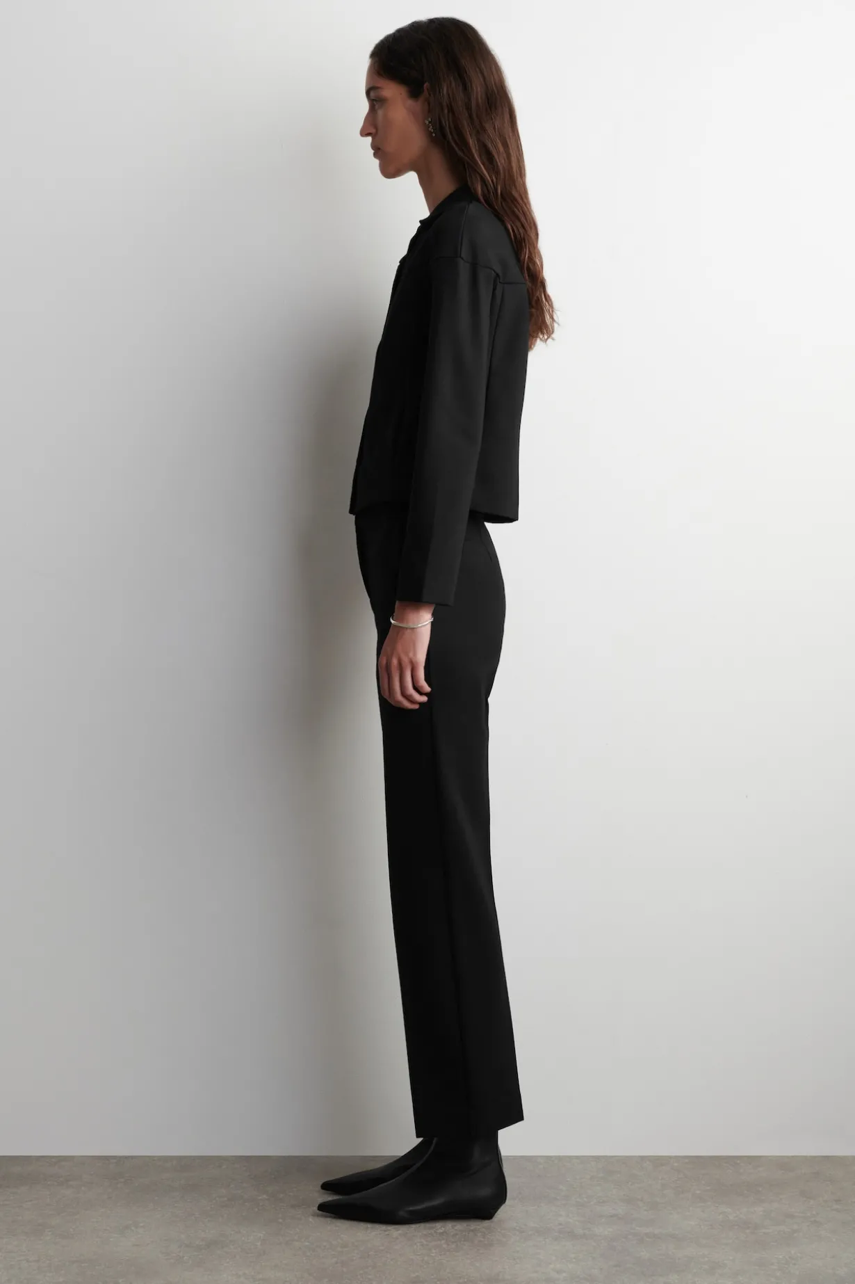 ELEGANTE HOSE MIT GERADEM BEIN