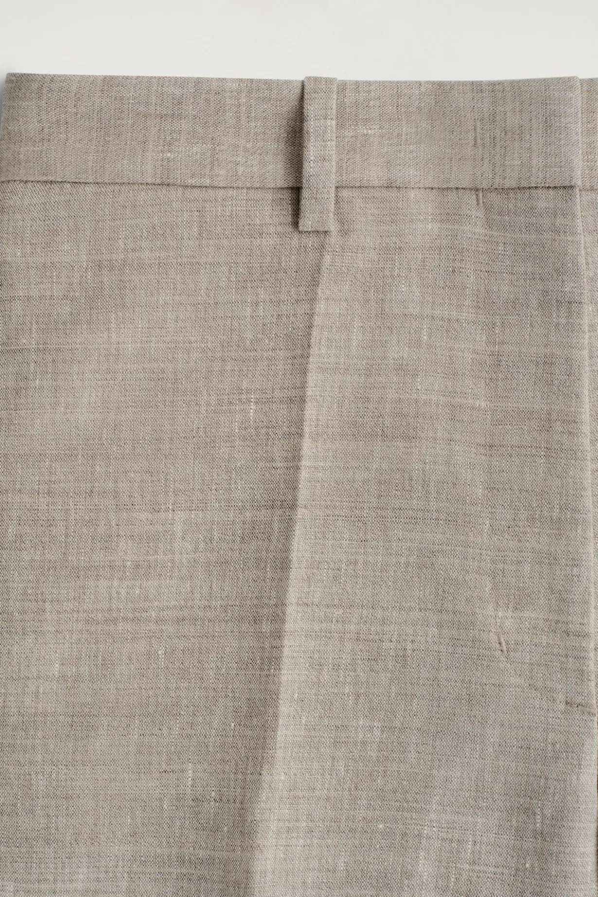 ELEGANTE LEINEN-SHORTS