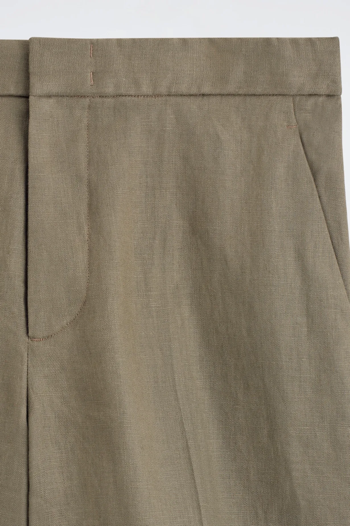 ELEGANTE LEINEN-SHORTS