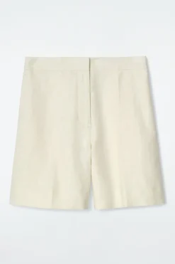 ELEGANTE LEINENSHORTS MIT ELASTISCHEM BUND
