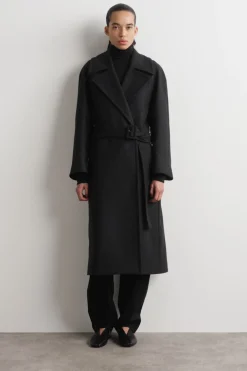 ELEGANTER MANTEL AUS WOLL-TWILL MIT GÜRTEL