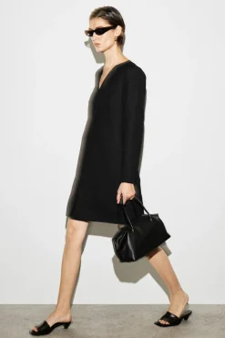 ELEGANTES MINIKLEID AUS WOLL-MIX